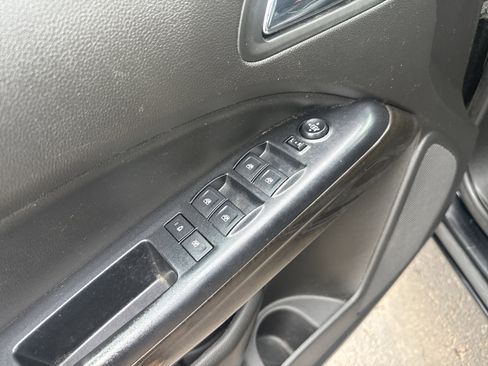 Used 2017 GMC Canyon SLT w/ Trailering Package image 16