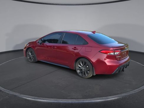 Used 2024 Toyota Corolla SE FWD image 6