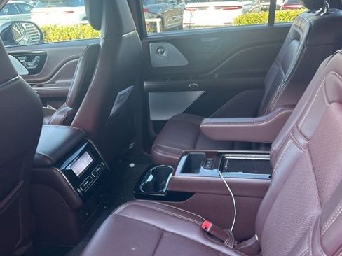Certified 2023 Lincoln Aviator Black Label w/ Dynamic Handling Package image 6