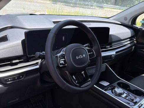 New 2026 Kia Carnival SX Prestige FWD image 20