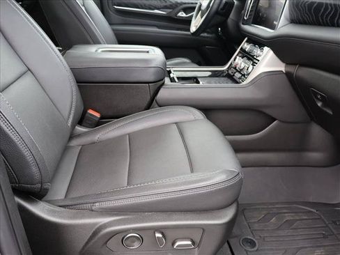 Used 2023 GMC Yukon Denali w/ Max Trailering Package AWD/4WD image 26