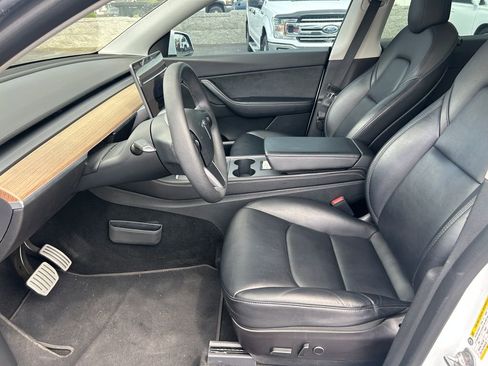 Used 2022 Tesla Model Y Performance AWD/4WD image 22