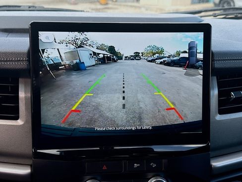 Used 2022 Ford Expedition XLT image 12