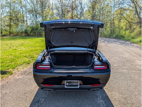 Used 2023 Dodge Challenger R/T Scat Pack RWD image 7