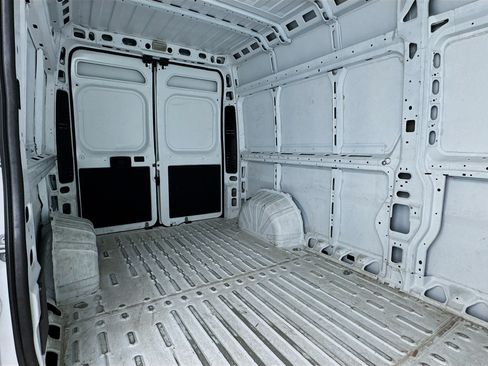 Used 2023 RAM ProMaster 3500 FWD image 17