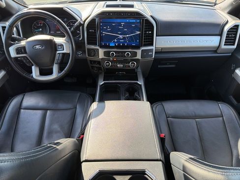 Used 2022 Ford F350 Lariat w/ Lariat Ultimate Package image 27