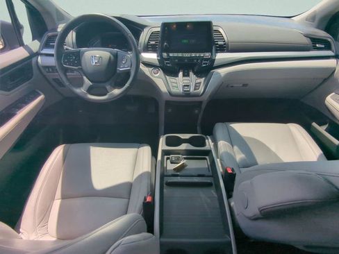 Used 2024 Honda Odyssey EX-L image 12