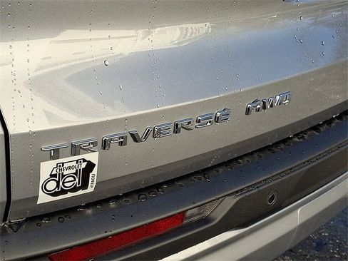 New 2026 Chevrolet Traverse LT w/ LPO, Floor Liner Package image 18