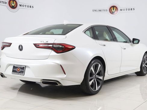 Used 2024 Acura TLX w/ Technology Package image 3
