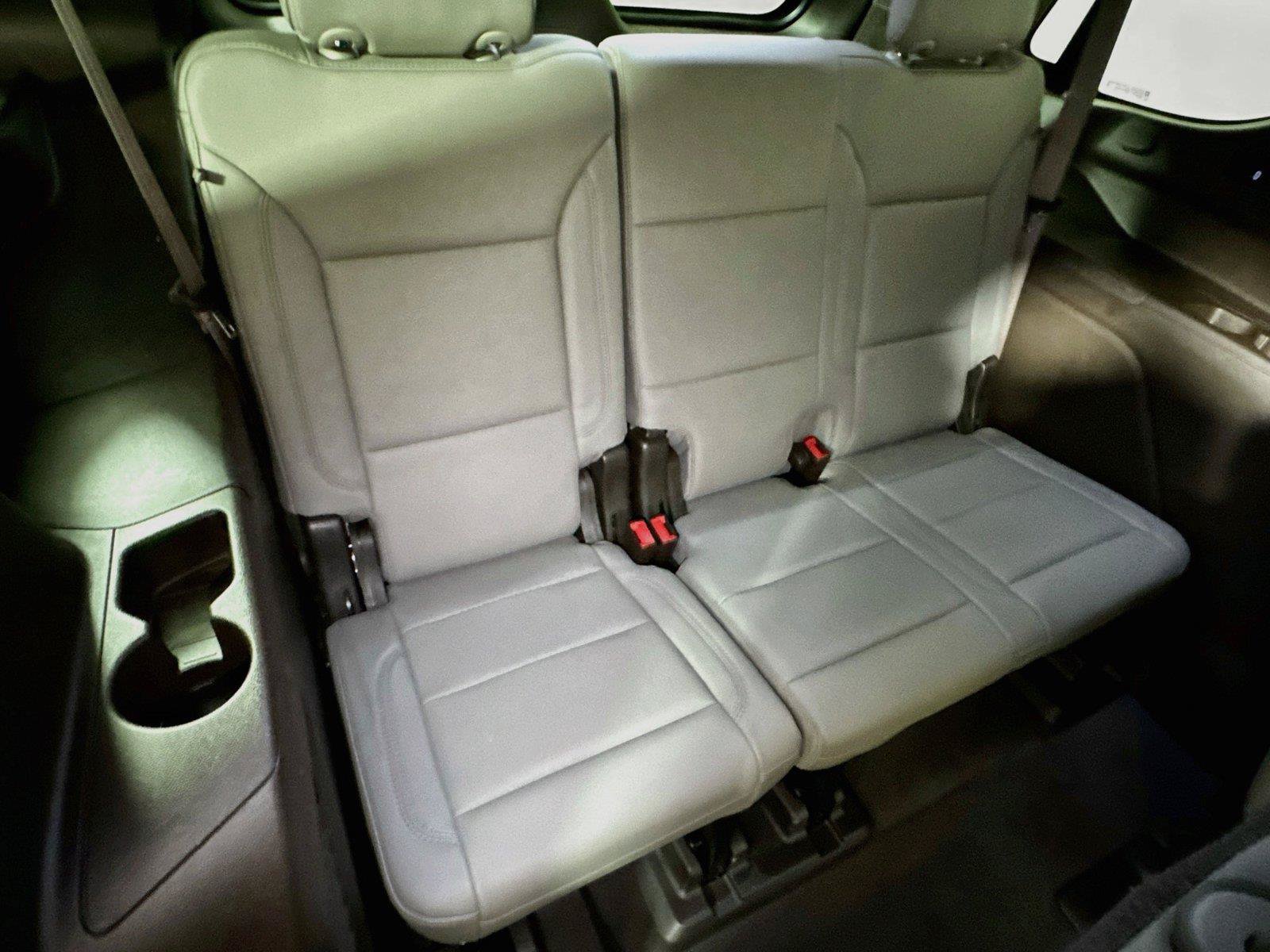 Used 2023 Chevrolet Tahoe LT w/ Luxury Package AWD/4WD image 27