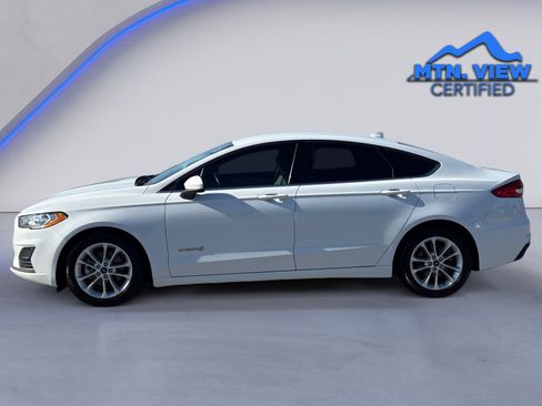 Used 2019 Ford Fusion SE image 10