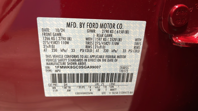 Used 2025 Ford Explorer ST AWD/4WD image 29