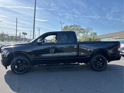 Used 2022 RAM 1500 Big Horn AWD/4WD image 6