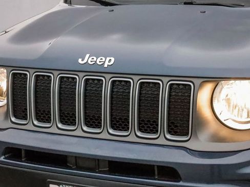 Certified 2023 Jeep Renegade Limited image 5