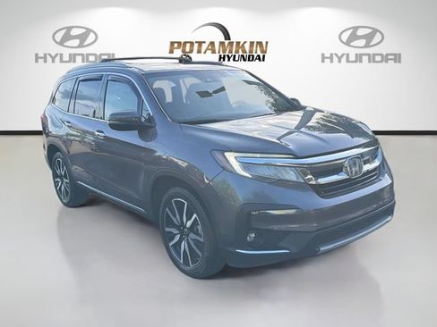 Used 2021 Honda Pilot Elite image 3