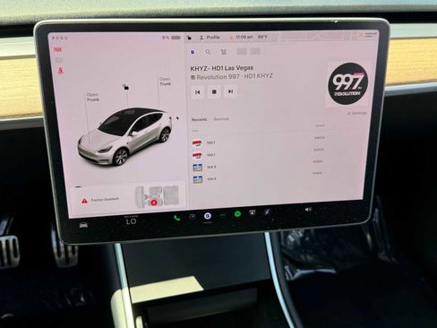 Used 2021 Tesla Model Y Long Range AWD/4WD image 20