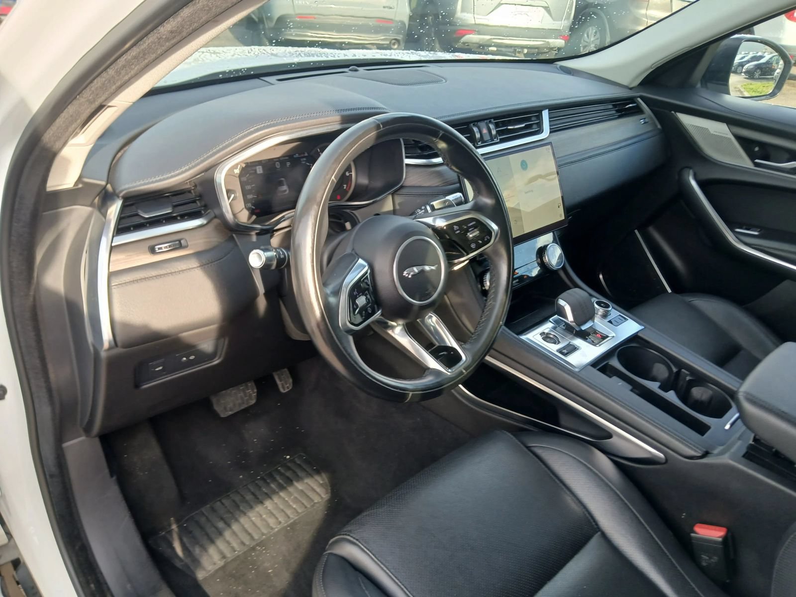 Used 2022 Jaguar F-PACE S AWD/4WD image 6