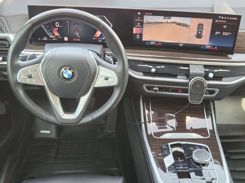 Used 2023 BMW X7 xDrive40i AWD/4WD image 30