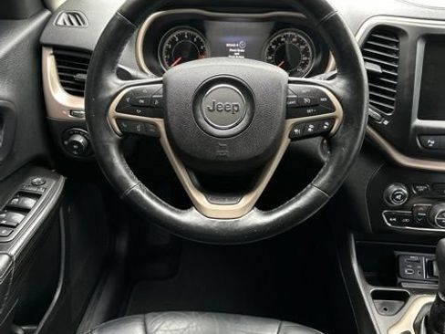 Used 2014 Jeep Cherokee Limited w/ Technology Group FWD image 26