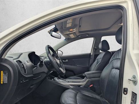 Used 2016 Kia Sportage EX w/ EX Premium Package image 9