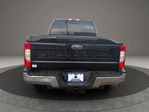 Used 2020 Ford F250 XL w/ STX Appearance Package AWD/4WD image 4