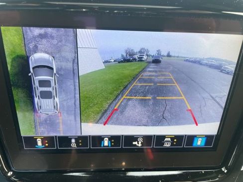 Used 2024 Chevrolet Traverse RS w/ LPO, Floor Liner Package AWD/4WD image 23