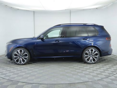 New 2026 BMW X7 xDrive40i w/ Executive Package image 8