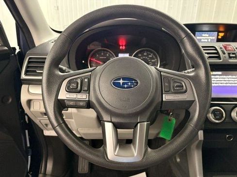 Used 2018 Subaru Forester 2.5i Premium w/ Protection Package #1 AWD/4WD image 10