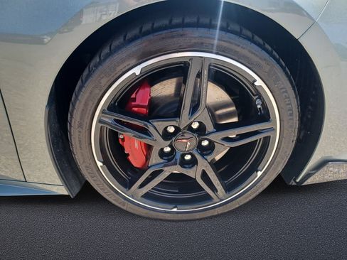 Used 2022 Chevrolet Corvette Stingray Premium Conv w/ Z51 Performance Package RWD image 28