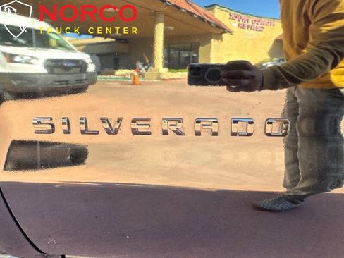 Used 2018 Chevrolet Silverado 1500 Custom image 13