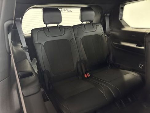 New 2025 Jeep Grand Cherokee L Altitude image 40