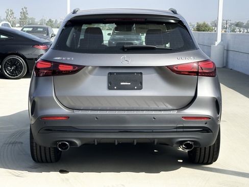 New 2025 Mercedes-Benz GLA 35 AMG 4MATIC image 9