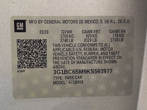 Used 2019 Chevrolet Cruze LS w/ LS Convenience Package FWD image 33