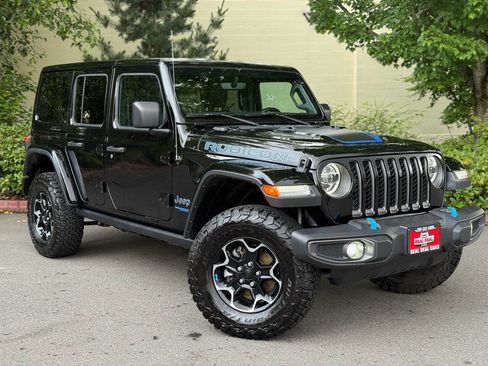 Used 2022 Jeep Wrangler Unlimited Rubicon 4xe w/ Cold Weather Group image 2