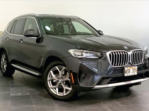 Certified 2023 BMW X3 sDrive30i image 2