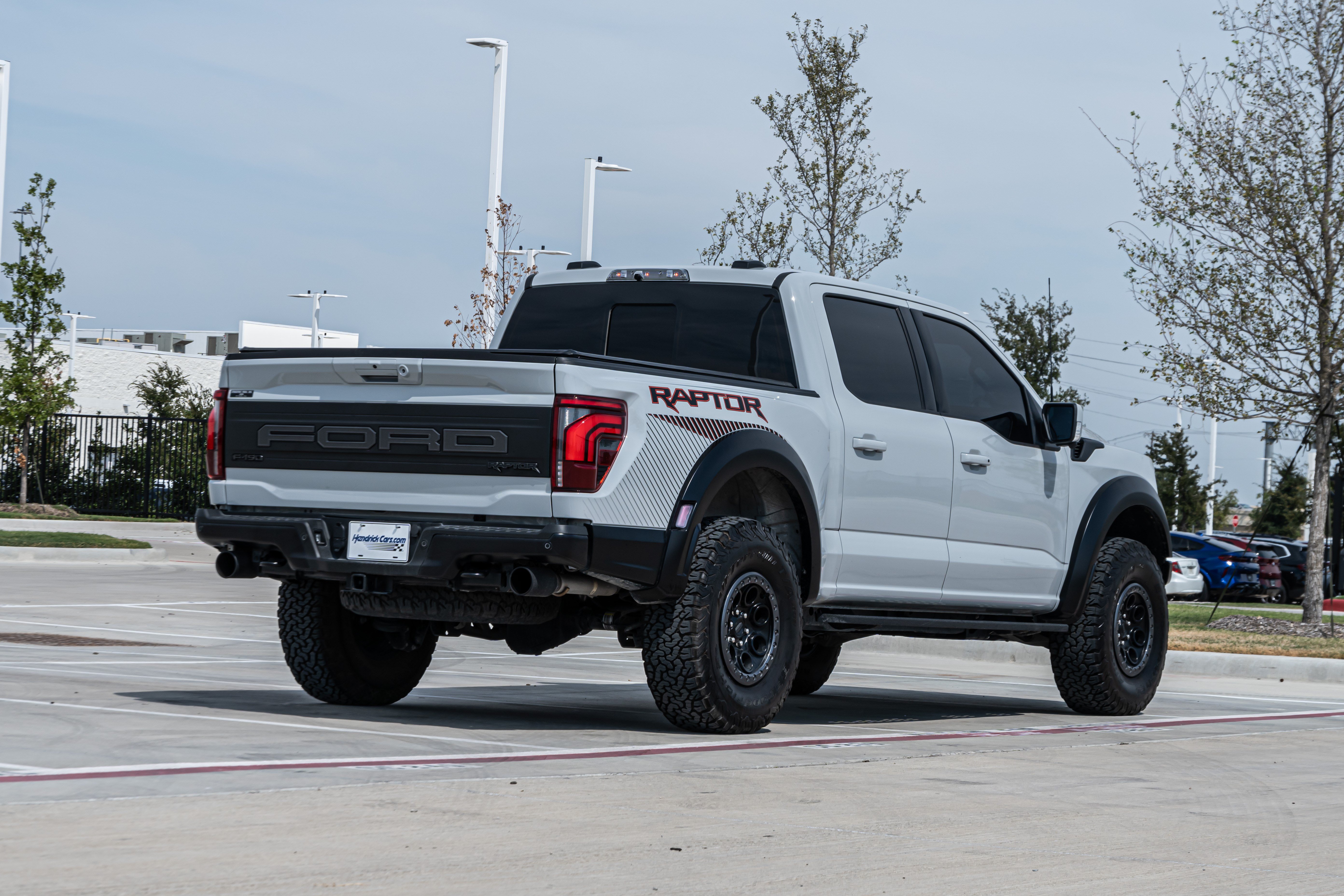 Used 2026 Ford F150 Raptor AWD/4WD image 9
