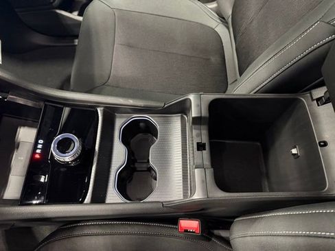 New 2025 Jeep Grand Cherokee Laredo w/ Luxury Tech Group I image 14