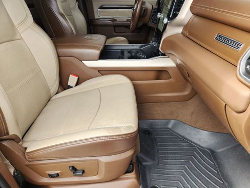 Used 2022 RAM 2500 Laramie image 17