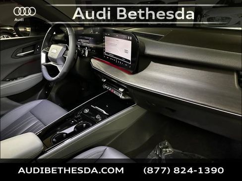 New 2026 Audi Q3 quattro 2.0T AWD/4WD image 10