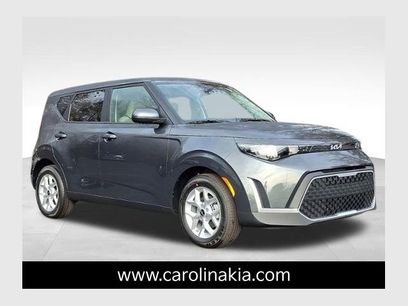New 2025 Kia Soul LX