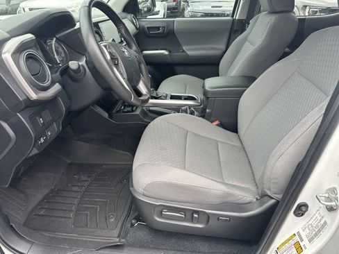 Used 2023 Toyota Tacoma SR5 image 10