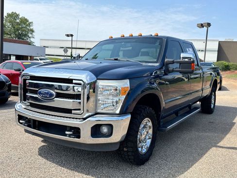 Used 2015 Ford F250 Lariat w/ Chrome Package RWD image 20