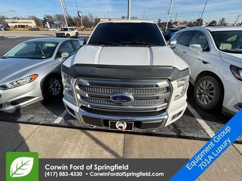 Used 2016 Ford F150 Platinum w/ Equipment Group 701A Luxury image 3