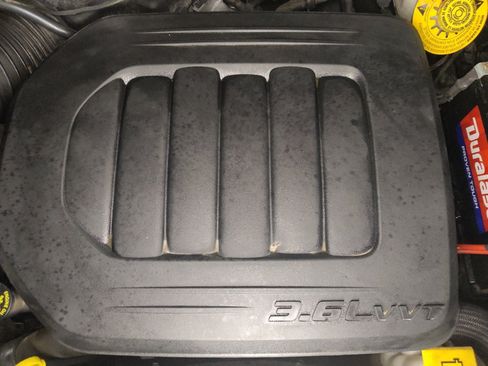 Used 2020 Dodge Grand Caravan SXT w/ Driver Convenience Group FWD image 30