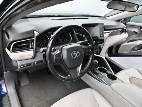 Used 2021 Toyota Camry SE FWD image 14
