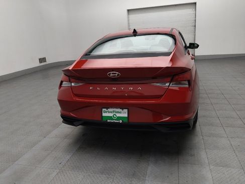 Used 2022 Hyundai Elantra SEL image 7