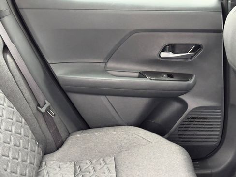 New 2026 Nissan Kicks SV image 13