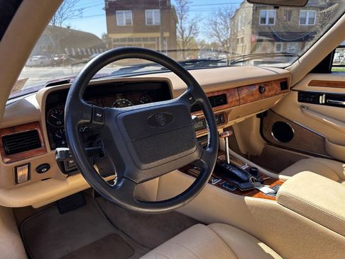 Used 1992 Jaguar XJS V12 Coupe RWD image 18