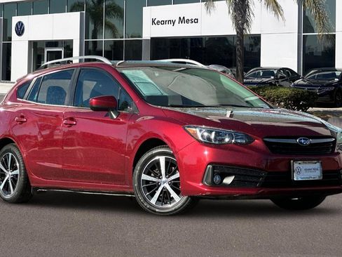 Used 2021 Subaru Impreza 2.0i Premium image 2
