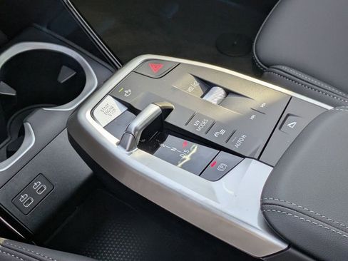 New 2026 BMW X1 xDrive28i AWD/4WD image 17
